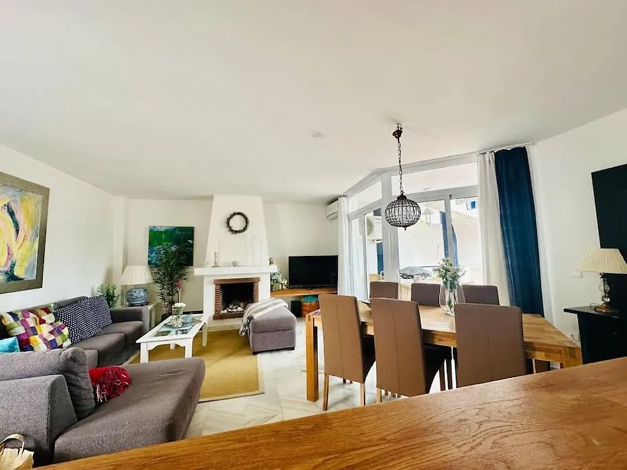 Apartment Ferienwohnung Atico Duplex En Calahonda Sitio de Calahonda